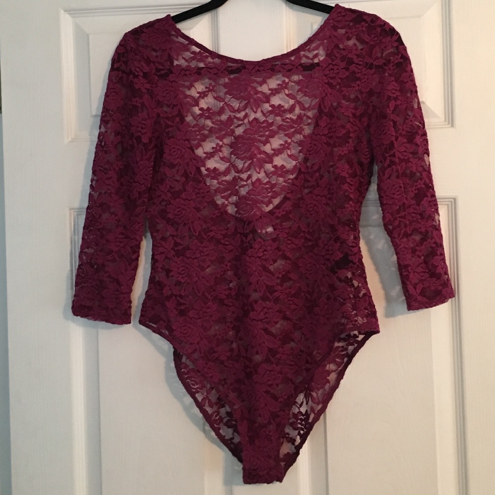 🌹V-day sale!! Magenta lace bodysuit